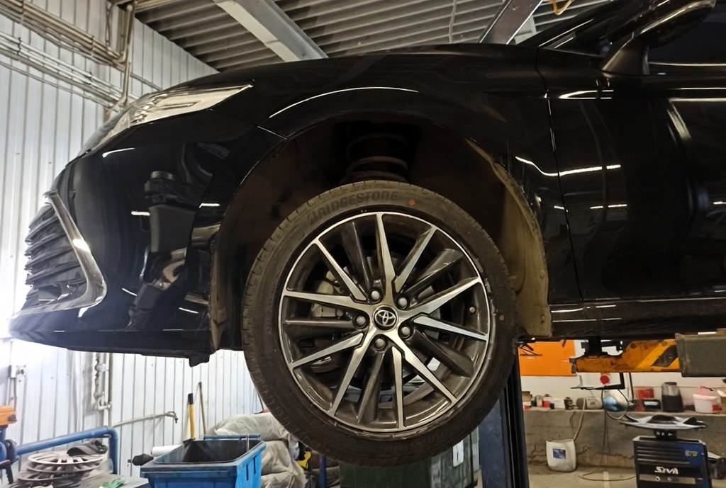 ������������ Toyota Camry � �����������